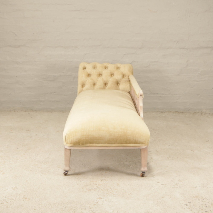 oak chaise longue