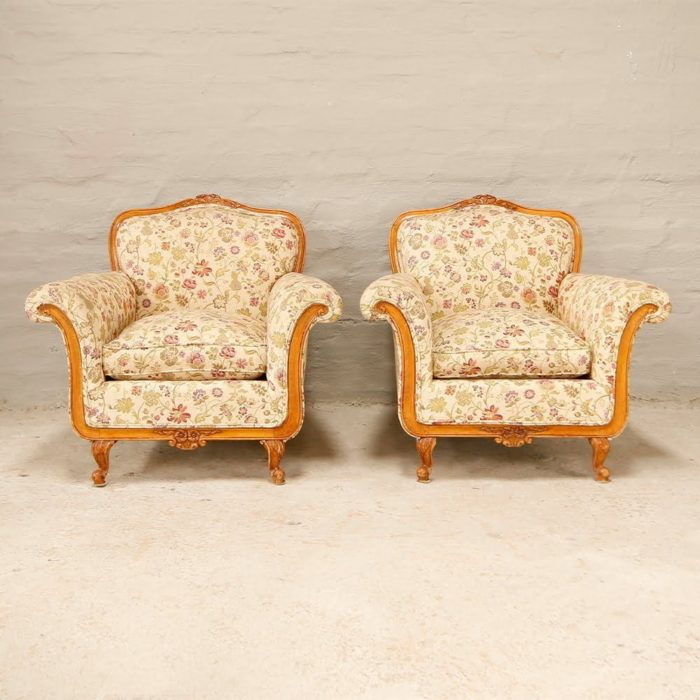 french style armchairs
