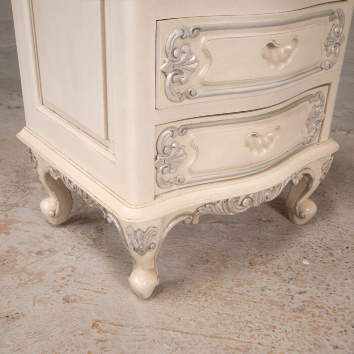 Contemporary french style pedestal