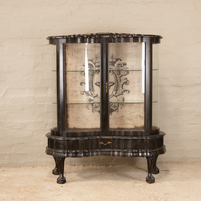 Royal Display Cabinet