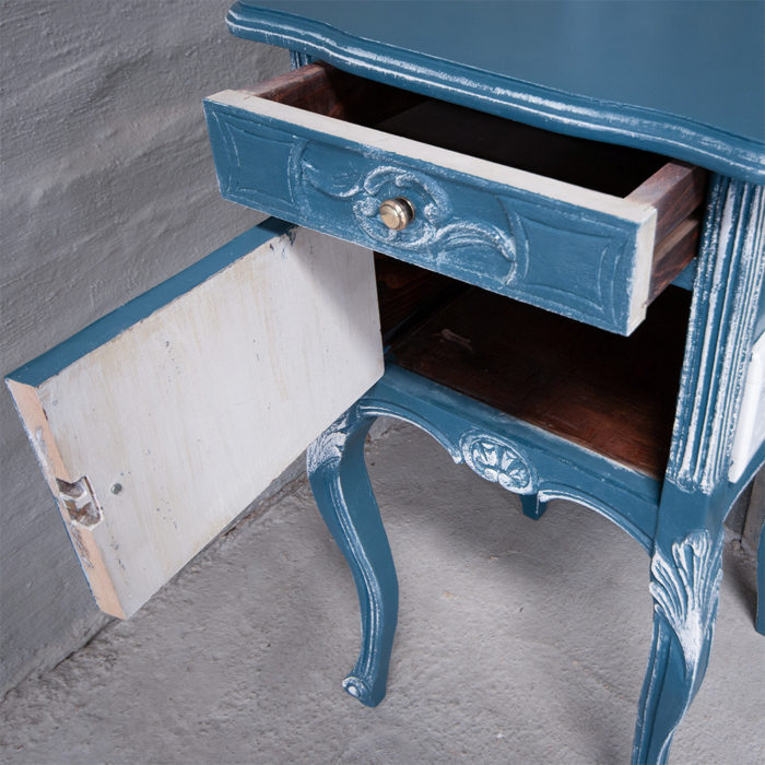 Blue French Headboard & Pedestals - Image 4