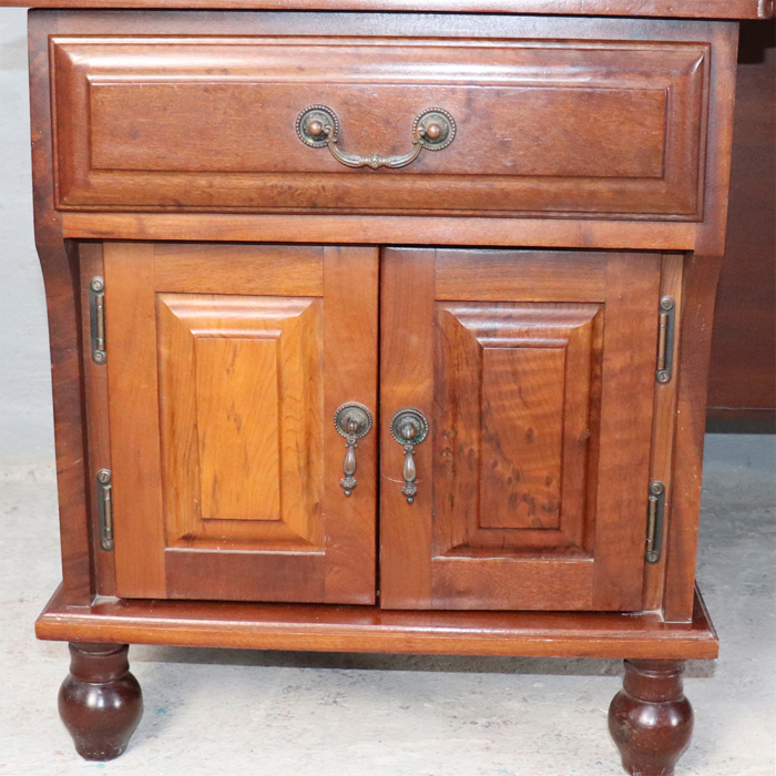 Vintage Style Dressing Table - Image 2