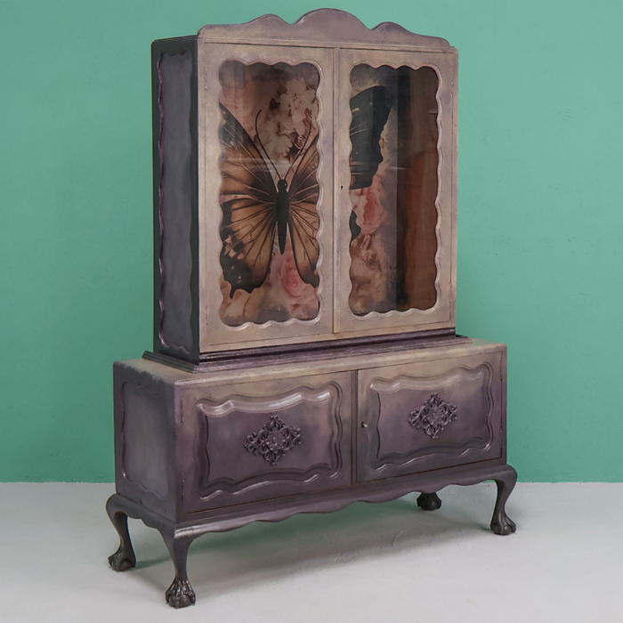 Painted Display Cabinet - Image 2