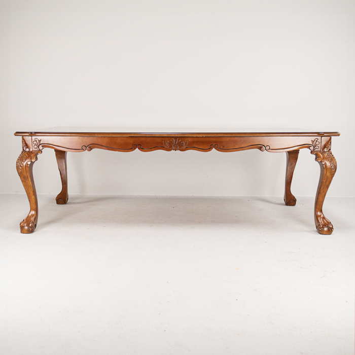 Dining table with Inlaid edge