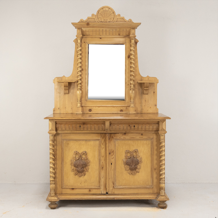 Pine Dresser